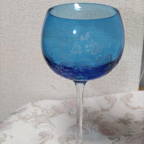 バラのワイングラス(青)