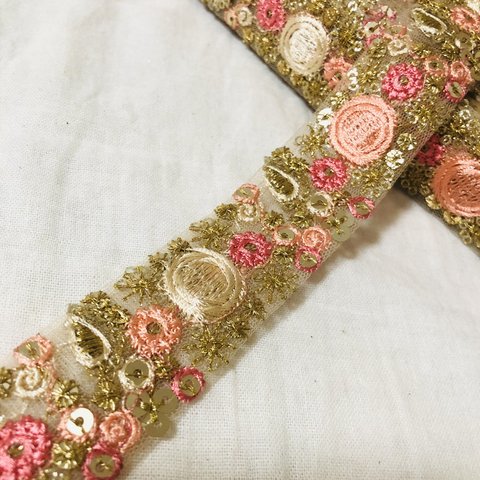 インド刺繍リボン 【No.67】ピンク ゴールド 50㎝ チュール リボン 花 レース 刺繍リボン