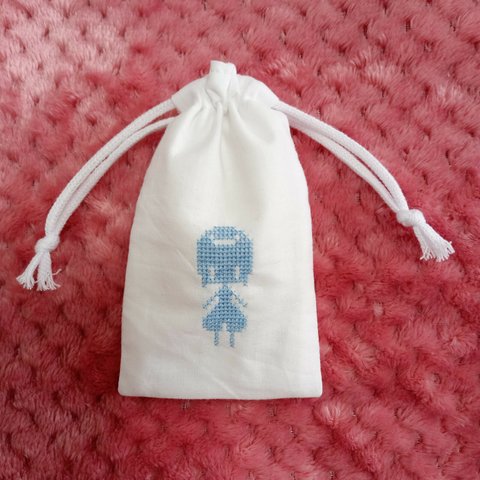 小さな巾着 男の子の刺繍入り(送料込み)