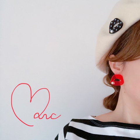 🉐☆クリスマス限定☆選べる唇💋kissセット(ピアス・イヤリング&ブローチorヘアアクセサリー)