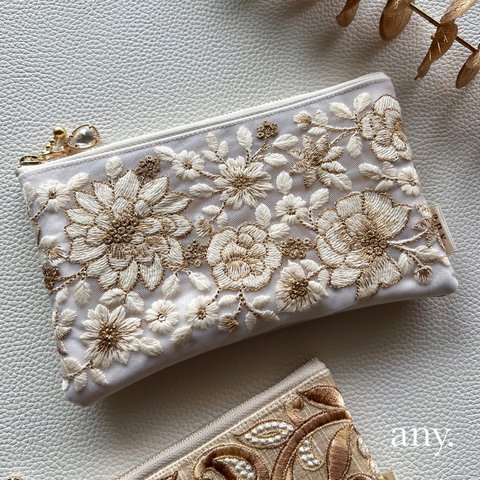 new✨インド刺繍リボン 大人ポーチelegant ivory♡用途いろいろ！便利なサイズ 母の日　母の日プレゼント　