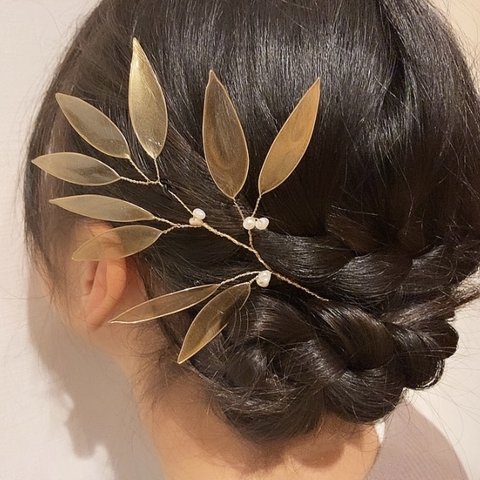 ヘッドピース、ヘアアクセサリーに✨　ヤドリギディップアート（針葉樹）