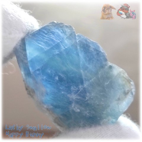 ◆ 磨くと化けるシンデレラ グリーンブルーフローライト 欠片 結晶 蛍石 原石 M08