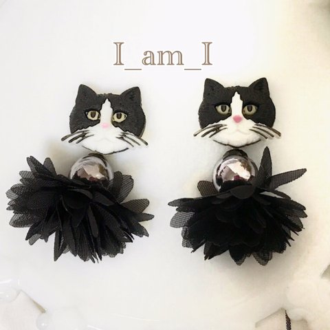 リアルなネコさん♡ピアス♡ネコ♡ねこ♡猫♡14K♡樹脂♡S925♡プラチナ