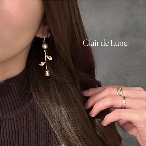 【人気No.2】Pearl rose pierce／earring