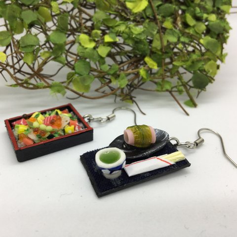 新作　花見ちらし寿司と桜餅のピアス