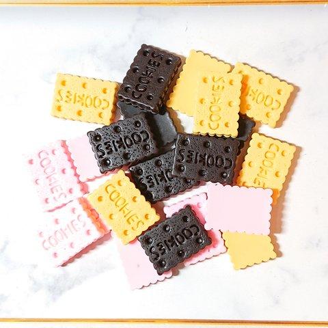 【素材】クッキーのプラパーツ 3色 各7個 計21個