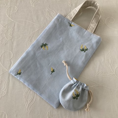 ミモザ刺繍の🌼ペタンコバック送料無料