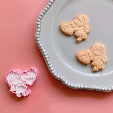 バレンタインガールのクッキー型