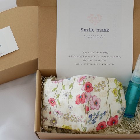 数量限定フラワーマスク　ギフト　Smile  mask