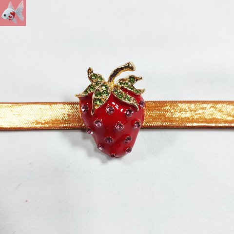 ◆イチゴの帯留め飾り⑤