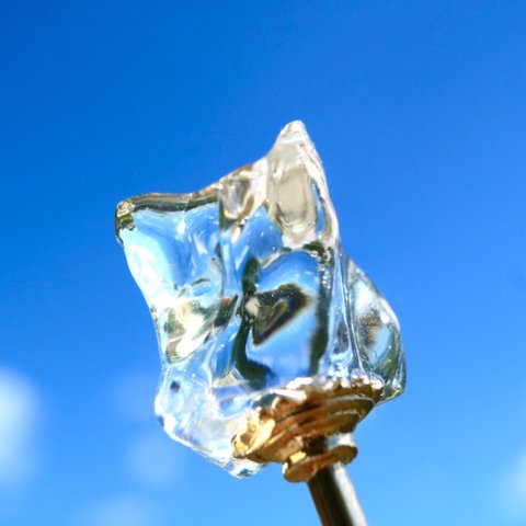 きらめく氷のかんざし 💠   〜透ける光の涼しげな透明感。本物の氷みたいなリアルフォルム〜  ✻再販20✻ 