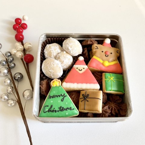 三角サンタのクリスマスクッキー缶♡限定5缶
