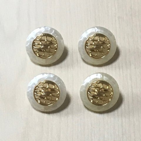 ●18㎜● ANTIQUE PEARL GOLD BUTTON CABOCHONS PARTS