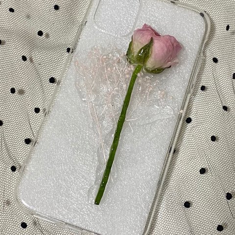 pink かすみ草 ×バラ スマホケース