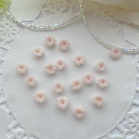 小さな花   手作り材料 パーツ 樹脂 粘土  1 ピンク　