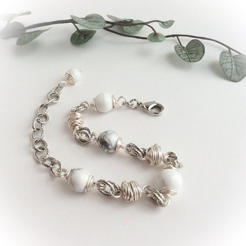 Wire Wrap Silky White