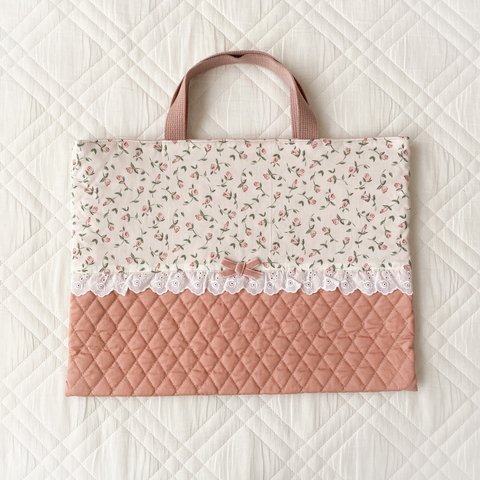 ❤︎完成品❤︎キルティングレッスンバッグ＊リバティ フローティングフローラ 