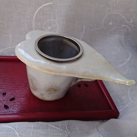 ハートな茶こし②白×白