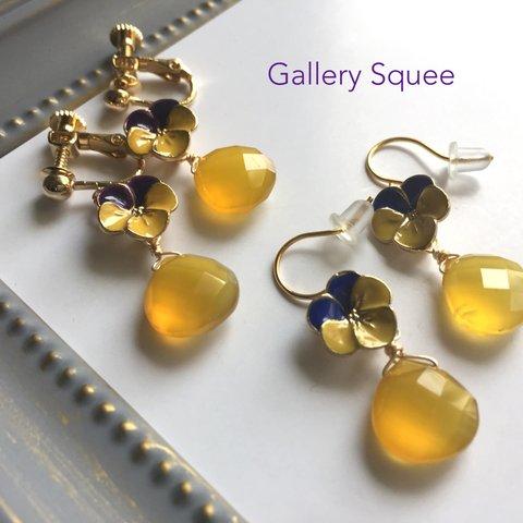 Viola + Yellow Chalcedonyのピアス