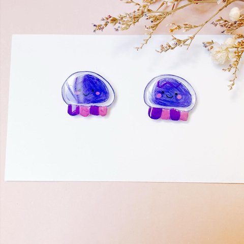 紫のクラゲピアス/イヤリング