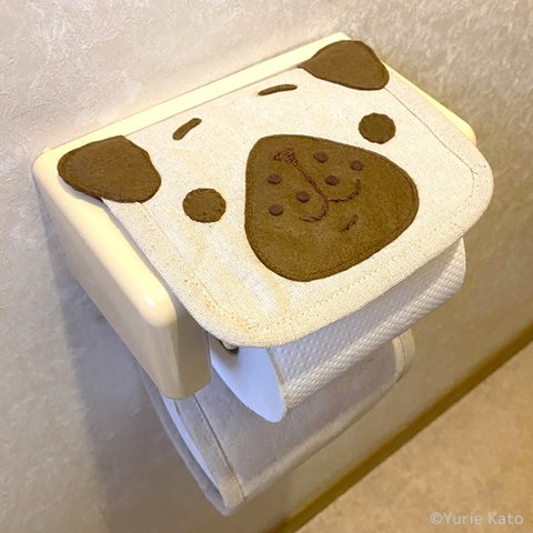 パグのランランのトイレットペーパーホルダーカバー