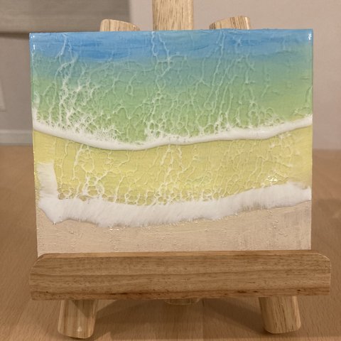 レジンで作る波打ち際の光る海を表現した波アートパネル②
