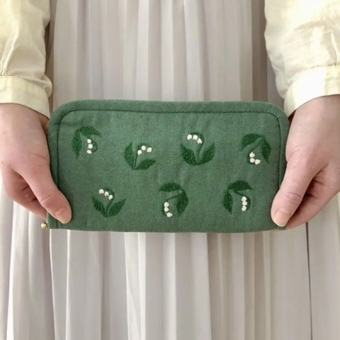 すずらんの手刺繍財布(緑)