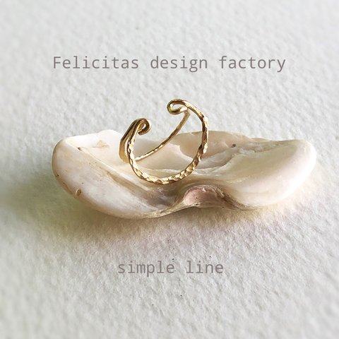 14kgf ：槌目模様の ear cuff：W