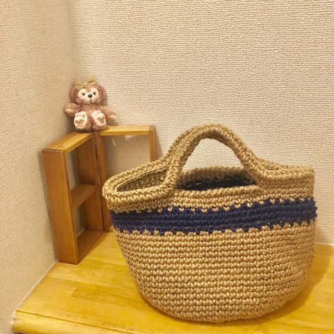 シンプルかわいい麻バッグ