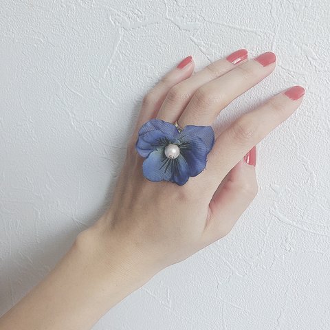 pansy ring