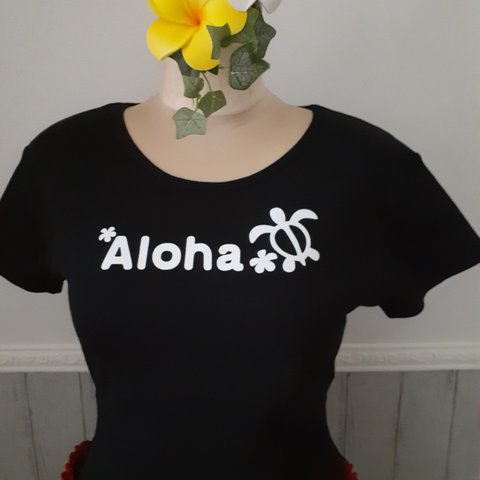 🌺 フラダンス🌺 T シャツ 🌺Aloha🌺ホヌ白