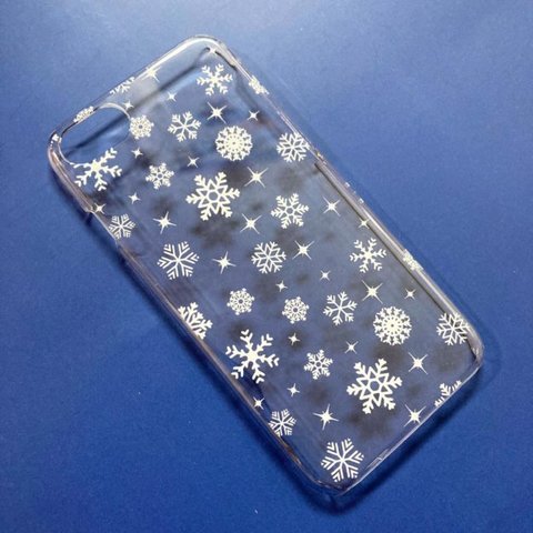 iPhone7/8/SE2/SE3対応、雪の結晶のクリアスマホケース ＜現品限りの限定販売＞