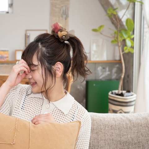 カフェ～咲き編みバレッタ/ヘアクリップ