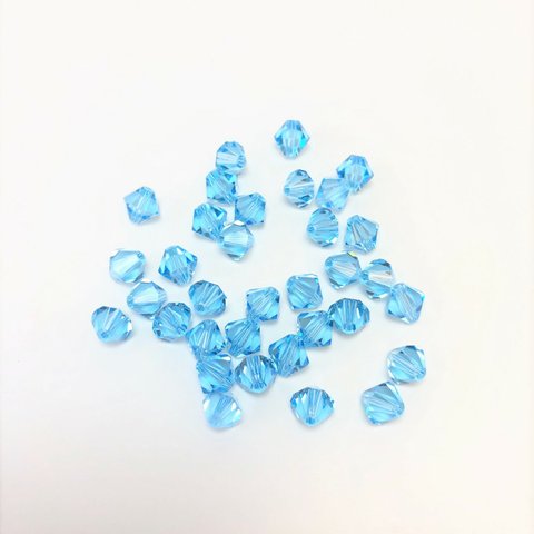 スワロフスキー　ビーズ6mm30個入り　アクアマリン　＃5301　SWAROVSKI