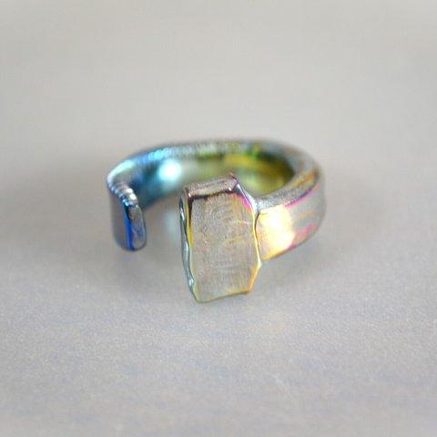 Titanium ring・ボルトだったチタンリングあるいはイヤーカフ・10号