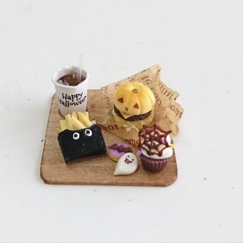 [sold out］ハロウィンバーガーセット