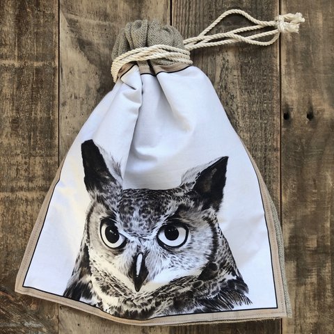 animal  drawstring bag (owl)