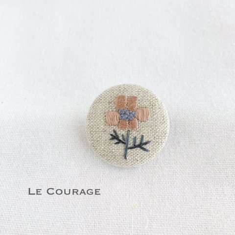 【mini】小花の刺繍ブローチ①