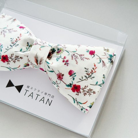 TATAN 小さな赤いお花の蝶ネクタイ