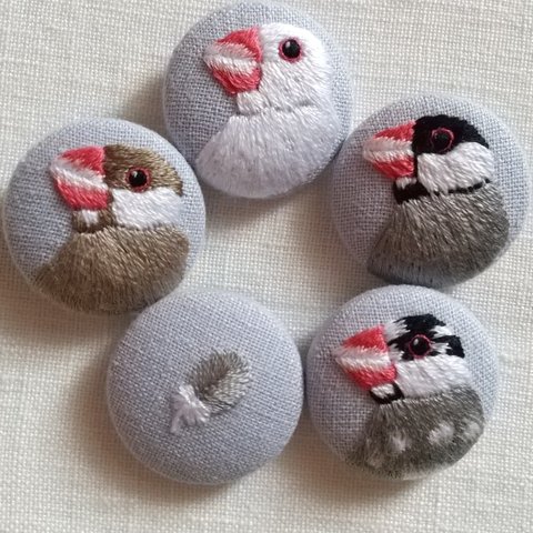 文鳥の刺繍くるみボタンセット