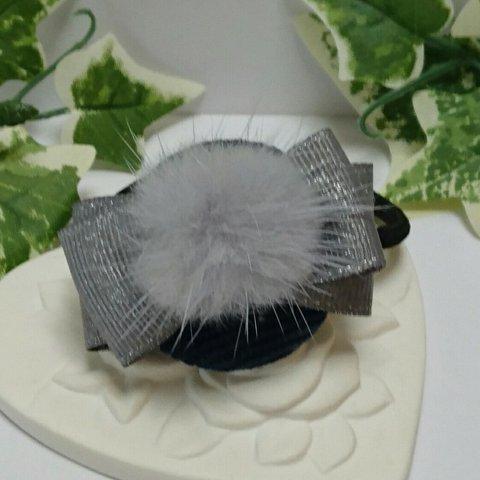 【送料込み】 torte ❇ fur&ribbon (gray) ヘアゴム      