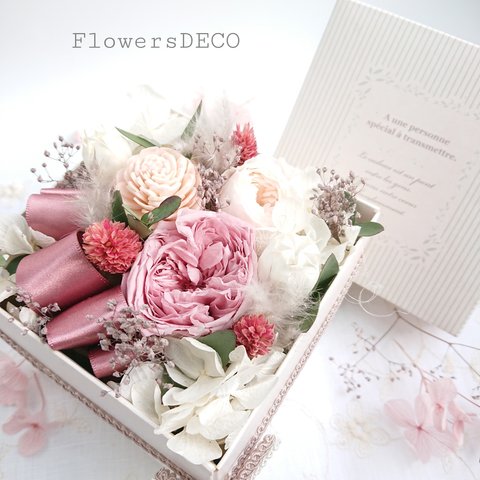 Treasure Flowersペールピンク【Flowers Box】アンティークローズ