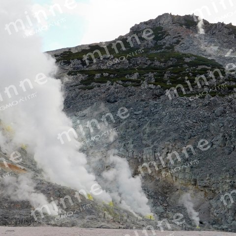 硫黄山（アトサヌプリ） 弟子屈町　（写真素材）F_9