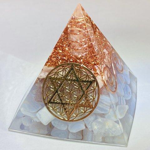 【恋愛運UP・魅力UP】フラワーオブライフ六芒星 ピラミッド型 オルゴナイト