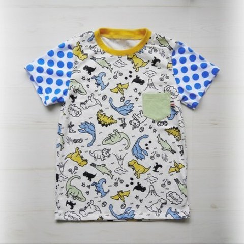 【t様ご依頼品】size120,140☆恐竜の水玉Tシャツ