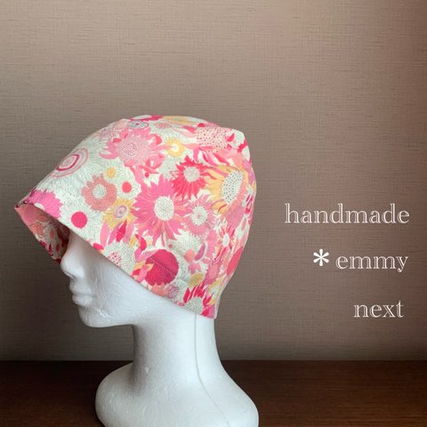 送料無料＊handmadeリバティダブルガーゼ帽子〈Small Susanna  スモール・スザンナ　ピンク〉ケア帽子　ケアキャップ　LIBERTY