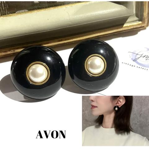 0945AVON AMERICA VINTAGE EARRING  パール樹脂ヴィンテージ　イヤリング　アンティーク  クラシカル　大ぶり　クリップ　ナチュラル　カジュアル　ビーズ　コスチューム　