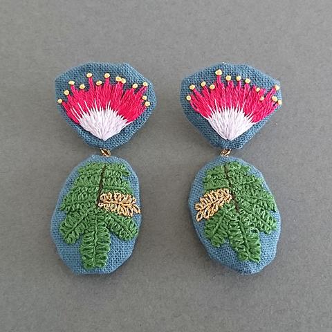 【SOLD OUT】ねむの木の刺繍ピアス