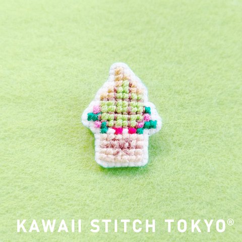 門松【ブローチ】バッチ バッジ 正月 お正月 日本 JAPAN 冬 刺繍 かわいい クロスステッチ ポップ オーダーメイド